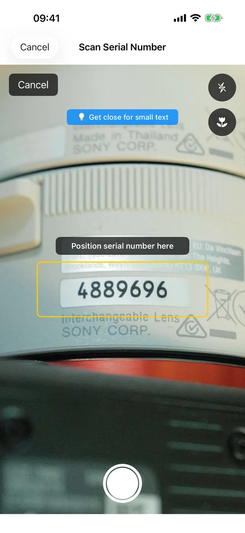 Scan Serial Number screen reading the serial off a Sony lens